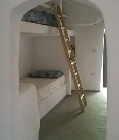 Lamia Fulmine Сasa de vacaciones *